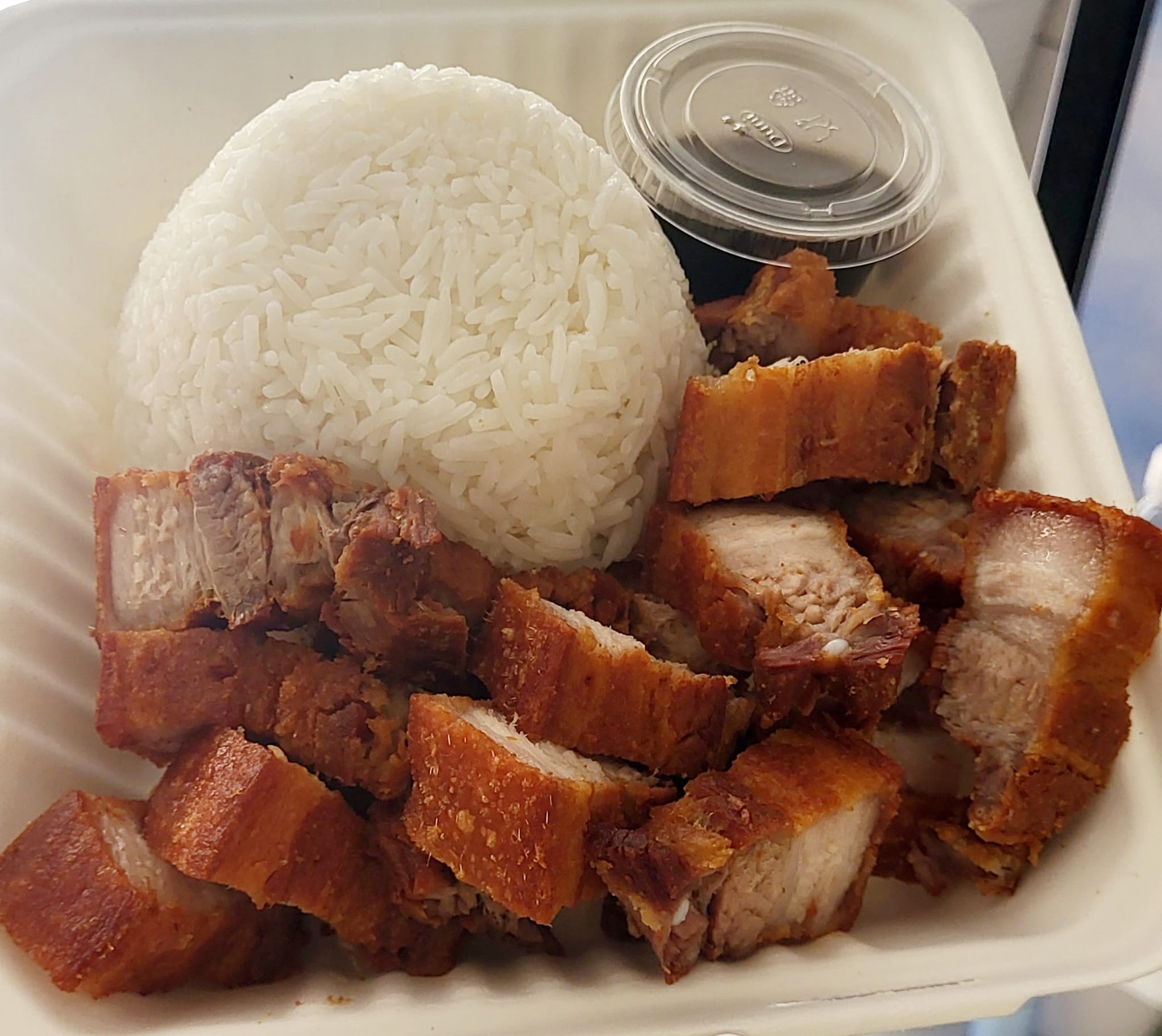 lechon kavali